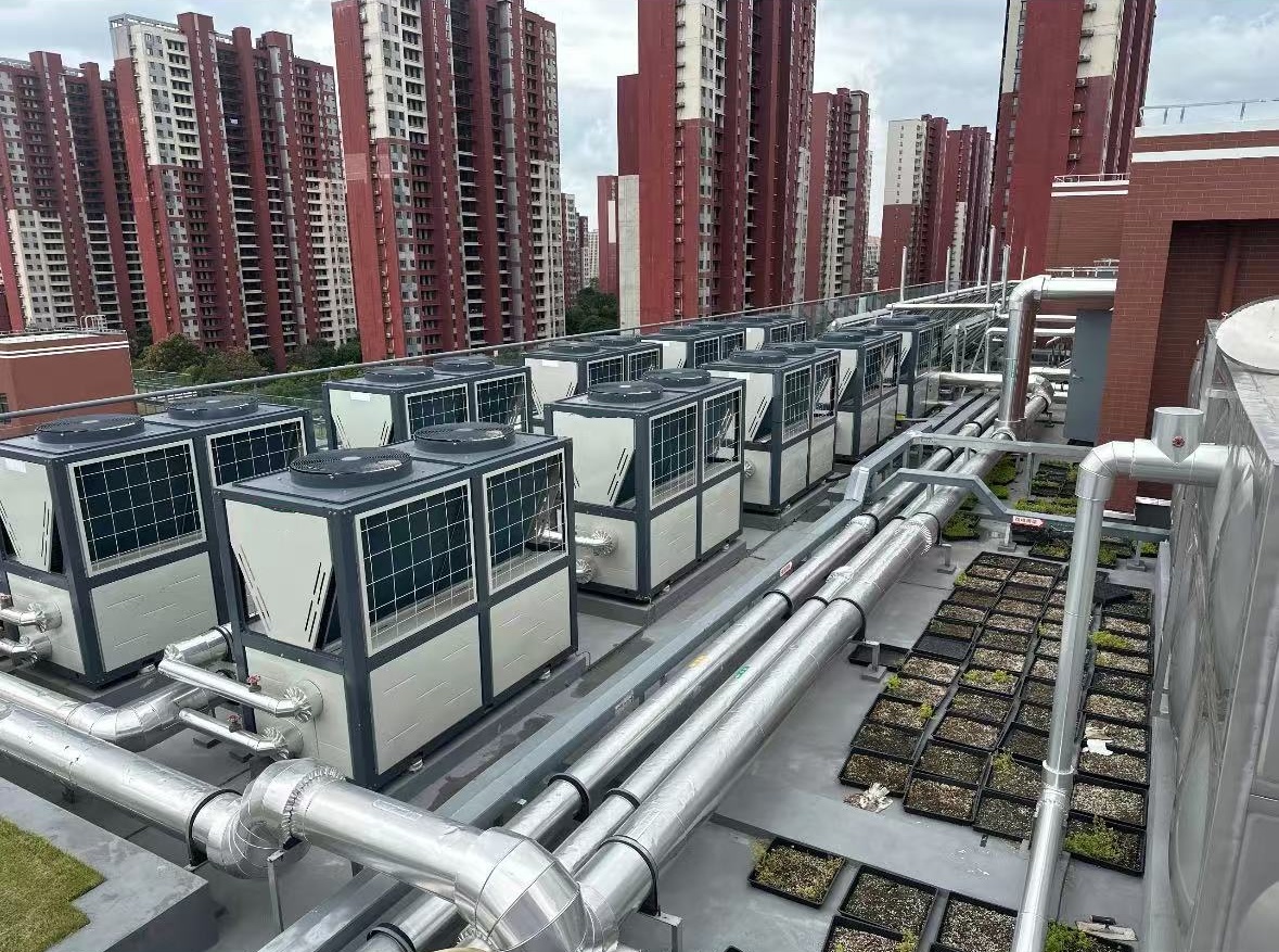 Enerji tasarrufu ve maliyet düşürücü yeni kriter! Çift kaynaklı ısı pompası akıllı sistemi, oteller ve ticari kompleksler için enerji çözümlerini yeniden şekillendiriyor Enerji tasarrufu ve maliyet düşürücü yeni kriter! Çift kaynaklı ısı pompası akıllı sistemi, oteller ve ticari kompleksler için enerji çözümlerini yeniden şekillendiriyor